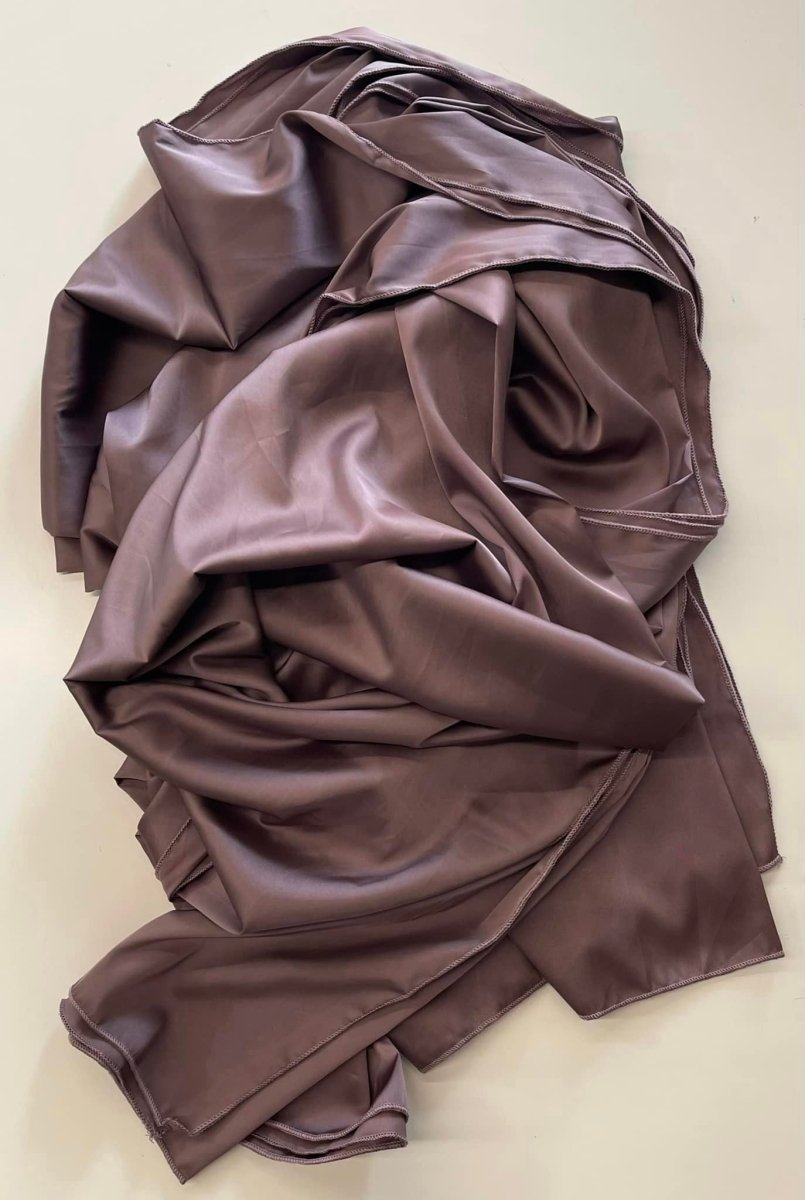 5 Yards Silky Drape Fabric in Amethyst Haze (hemmed edges) - Chicaboo