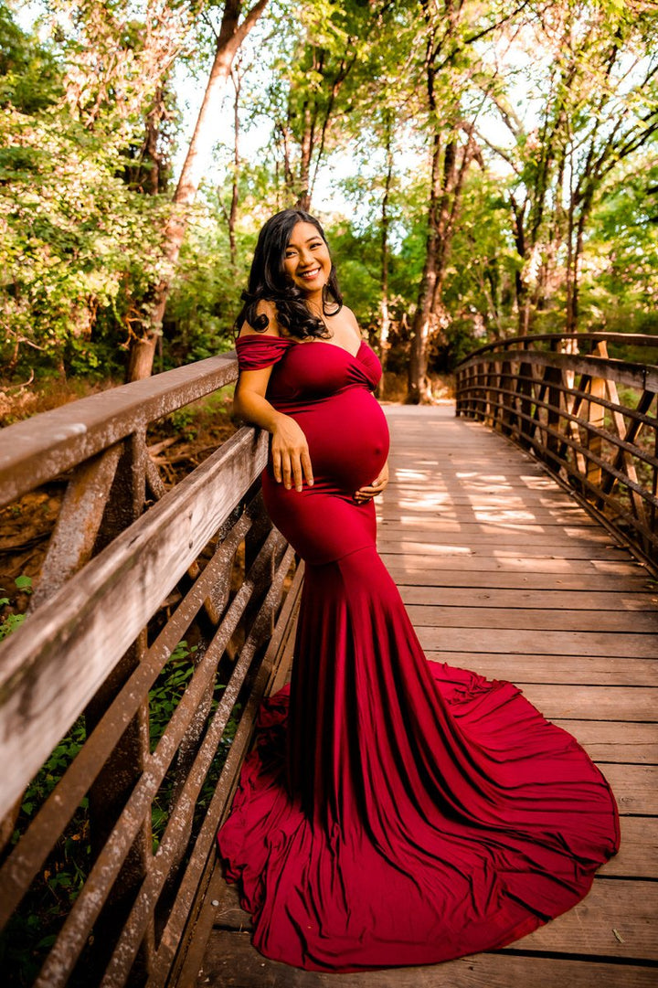 Garnet Athena Maternity Photoshoot Gown One-Size - Chicaboo